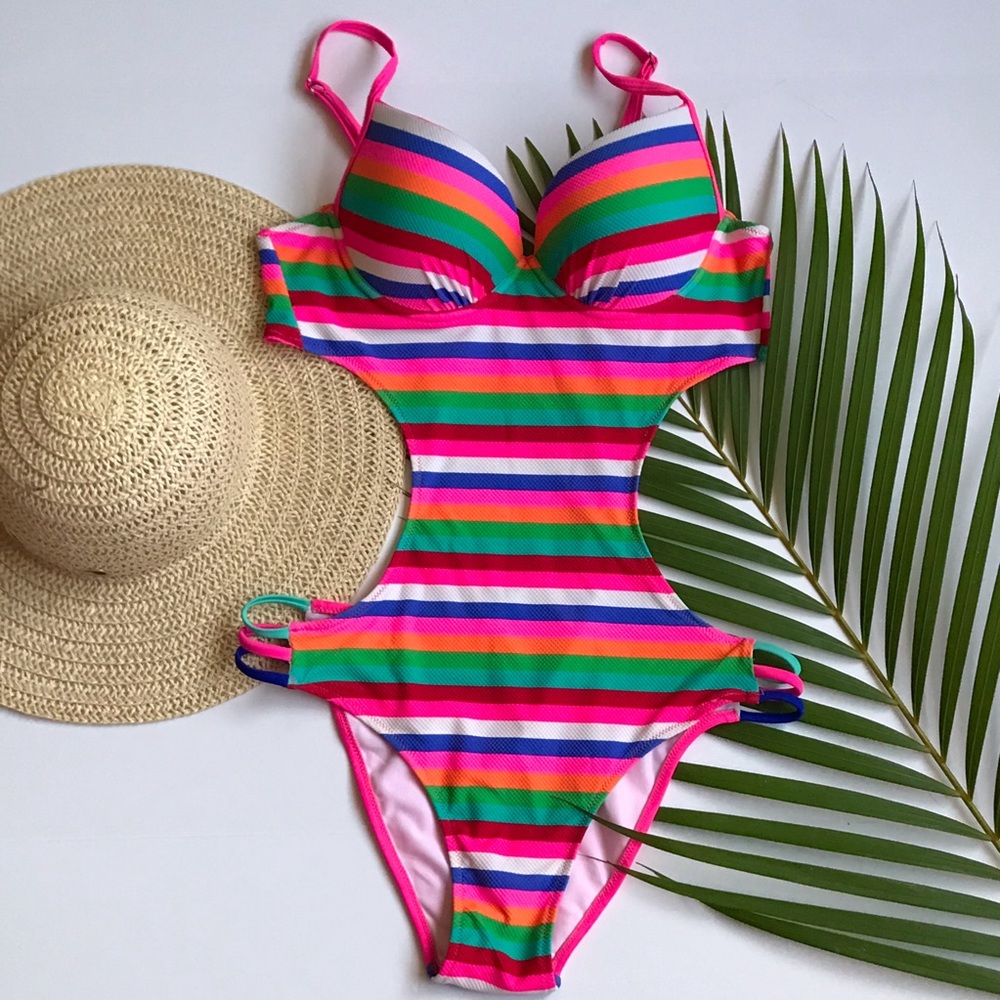 Multi color stripped one piece swimsuit monokini